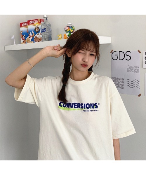 DEVICE(デバイス)の「ビッグシルエット ストリート ヴィンテージライク 古着風 プリント 半袖 Tシャツ(Tシャツ/カットソー・レディース・ホワイト/グレー・FREE)」の7枚目の写真