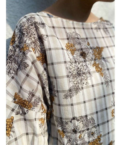 BEARDSLEY（ビアズリー）の「チェックフラワーブラウス（シャツ/ブラウス・レディース・パープル/イエロー・FREE）」の14枚目の写真