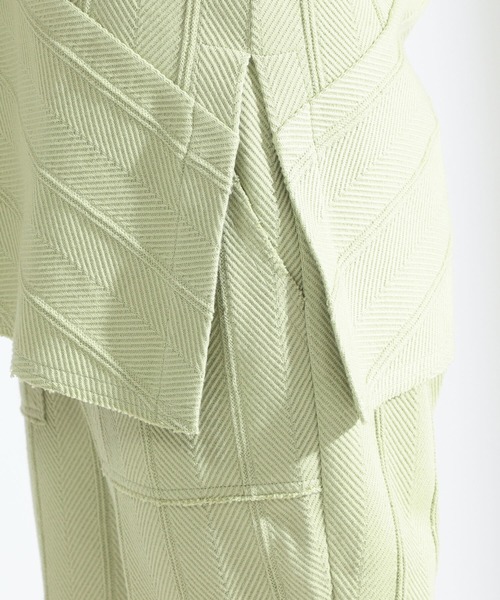 Ray BEAMS(レイビームス)の「Ray BEAMS / ヘリンボーン サイド スリット Vネック カットソー(Tシャツ/カットソー・レディース・オフホワイト/ブラック/ミント・ONE SIZE)」の13枚目の写真