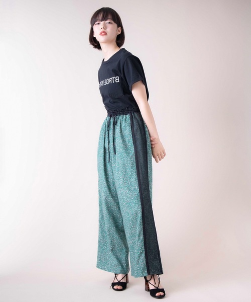 La SRIC（ラスリック）の「La SRIC / メランジ柄イージーパンツ【セットアップ可】（その他パンツ・レディース・チャコールグレー/グリーン・38）」の11枚目の写真