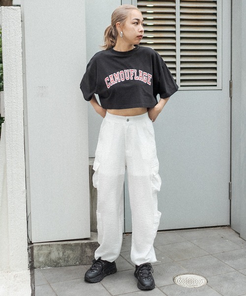 RASVOA(ラスボア)の「シアーメニーポケットパンツ(カーゴパンツ・レディース・オフホワイト/ブラック・FREE)」の16枚目の写真