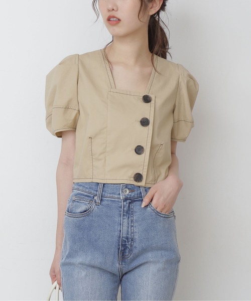 FREE'S MART（フリーズマート）の「◆フロントボタン配色ステッチ短丈ブラウス（シャツ/ブラウス・レディース・ホワイト/ベージュ/パープル・FREE）」の2枚目の写真