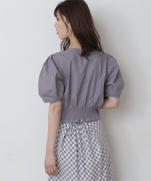 FREE'S MART（フリーズマート）の「◆フロントボタン配色ステッチ短丈ブラウス（シャツ/ブラウス・レディース・ホワイト/ベージュ/パープル・FREE）」の10枚目の写真