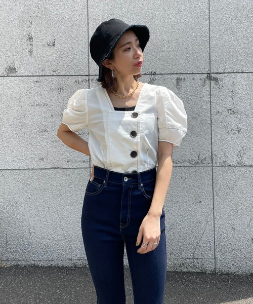 FREE'S MART（フリーズマート）の「◆フロントボタン配色ステッチ短丈ブラウス（シャツ/ブラウス・レディース・ホワイト/ベージュ/パープル・FREE）」の16枚目の写真