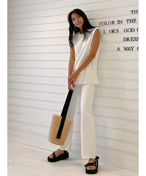 Vicente（ヴィセンテ）の「Simple tanktop（Tシャツ/カットソー・レディース・オフホワイト/グレー・FREE）」の9枚目の写真