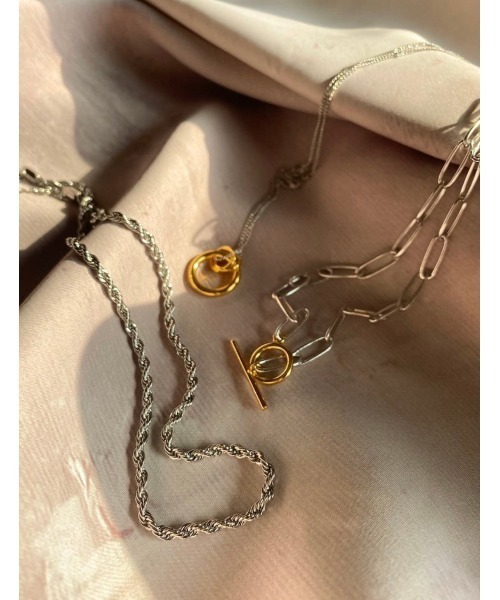 mou（モウ）の「シルバー×ゴールドマンテルシンプルネックレス（ネックレス・レディース・シルバー×ゴールド・FREE）」の10枚目の写真