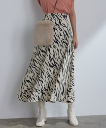 vis-`a-vis | 【vis-`a-vis】ゼブラ柄ハイウエストフレアースカート(スカート)