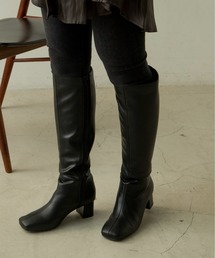 スクエアトゥロングブーツ