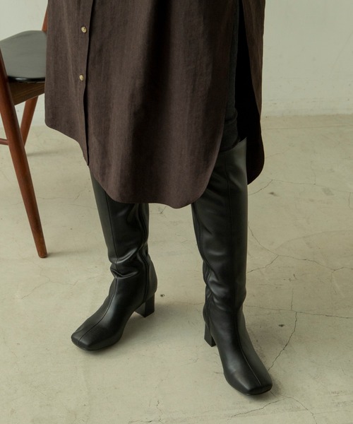 ANGIE(アンジー)の「スクエアトゥロングブーツ(ブーツ・レディース・ブラック/ダークブラウン・SMALL/MEDIUM/LARGE/X-LARGE)」の14枚目の写真