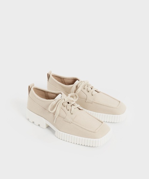 CHARLES & KEITH(チャールズ & キース)の「リサイクルポリエステル ロートップスニーカー / Recycled Polyester Low-Top Sneakers(スニーカー・レディース・ブラック/ベージュ・22.5cm/23.5cm/25.5cm/24.5cm/25cm/23cm)」の13枚目の写真