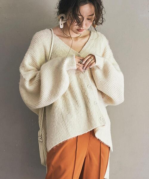 coen（コーエン）の「［洗える］ユルシャギーVネックニットカーディガン（カーディガン/ボレロ・レディース・ダークグレー/ブラウン/オフホワイト・FREE）」の4枚目の写真