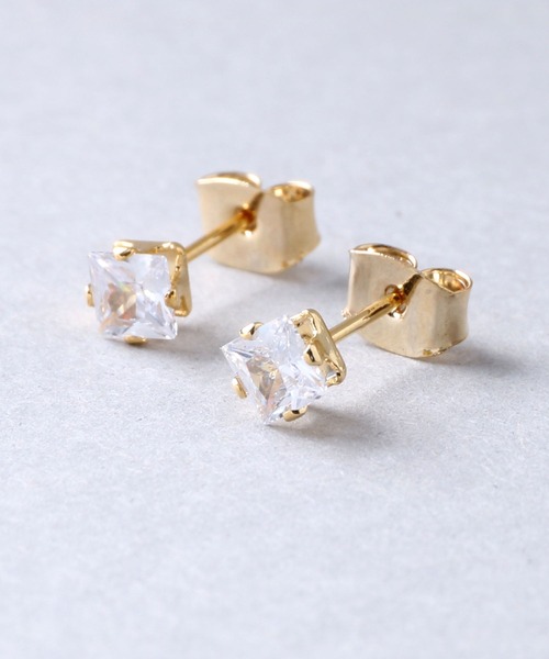 1粒スクエアストーンピアス4mm（ピアス（両耳用））｜Manon's