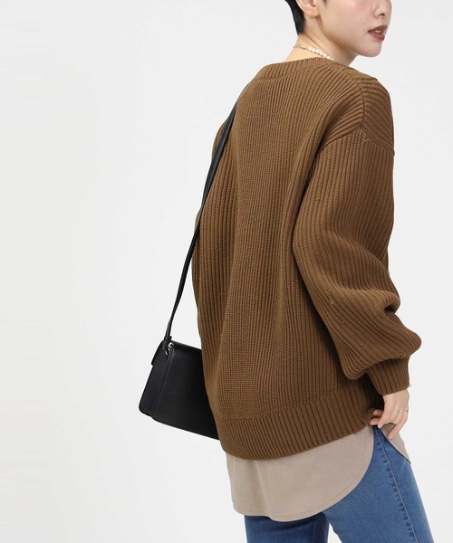 HONEYSUCKLE ROSE（ハニーサックルローズ）の「【HONEYSUCKLE ROSE】洗える軽ふわケーブルニット（ニット/セーター・レディース・ライトグレー/ブルー/ブラウン/ピンク/オフホワイト/ブラック・M/S/L）」の20枚目の写真