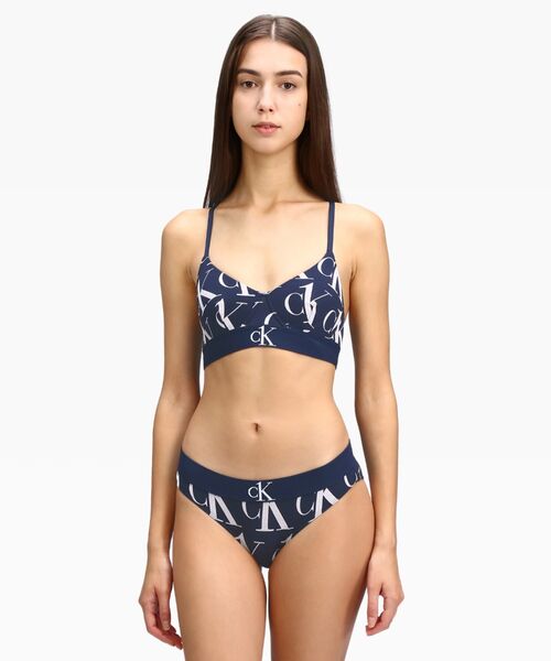 Calvin Klein Underwear(カルバンクラインアンダーウェア)の「CK ONE プラッシュ ビキニ(ショーツ・レディース・グレー系その他/ブルー系その他・S/M/L/XS)」の9枚目の写真