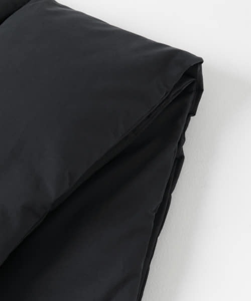 STUDIO NICHOLSON（スタジオニコルソン）の「STUDIO NICHOLSON　PLUME（マフラー・メンズ・ネイビー/アイボリー・FREE）」の3枚目の写真