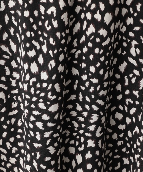 GLOBAL WORK（グローバルワーク）の「ビンテージサテンフレアスカート/257150（スカート・レディース・ブラック/その他/ダークグレー/ブルー系その他6・FREE）」の13枚目の写真