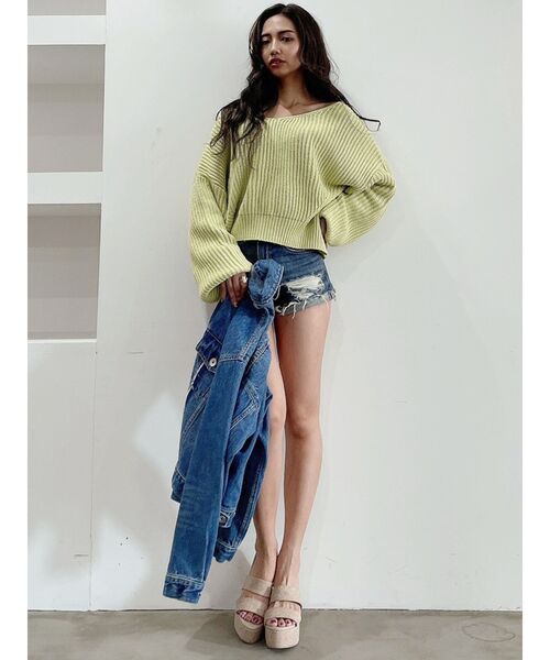 GYDA（ジェイダ）の「ジャストウエストダメージデニムショートパンツ（デニムパンツ・レディース・ブルー/ライトブルー・X-SMALL/SMALL/MEDIUM/LARGE）」の6枚目の写真