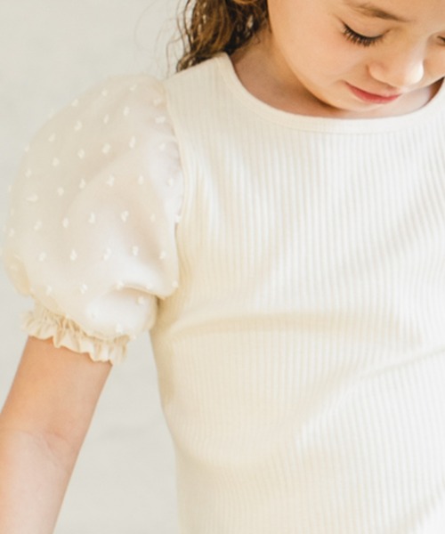 pairmanon（ペアマノン）の「【プレミアムリブコットン100%】ドットシアードッキングパワーショルダー半袖ブラウス（Tシャツ/カットソー・キッズ・ブラック/アイボリー/ラベンダー/グレイッシュベージュ・110/120/130/150/100/90/140）」の18枚目の写真