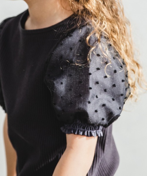 pairmanon（ペアマノン）の「【プレミアムリブコットン100%】ドットシアードッキングパワーショルダー半袖ブラウス（Tシャツ/カットソー・キッズ・ブラック/アイボリー/ラベンダー/グレイッシュベージュ・110/120/130/150/100/90/140）」の9枚目の写真