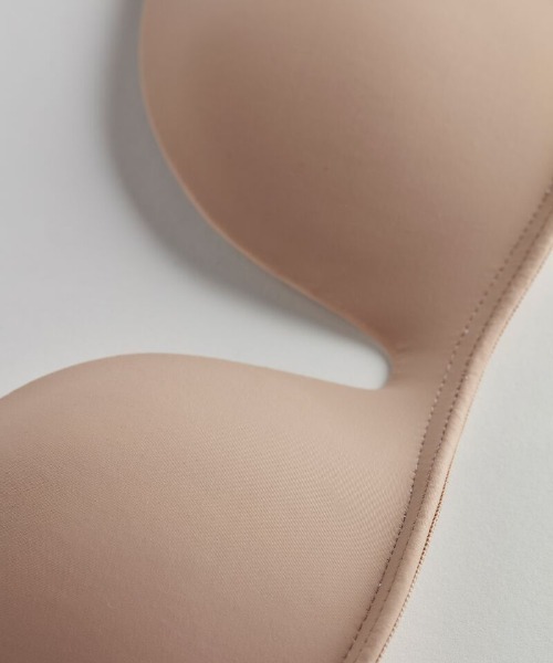 ❤️シルク70B ブラジリアンS Mia スーパープッシュアップブラ　40%オフ Mia シルク スーパープッシュ-アップブラ | Intimissimi
