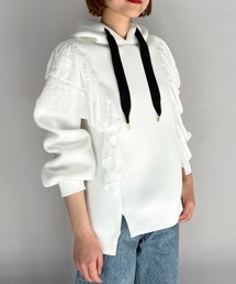 ボンディングフリルフーディー