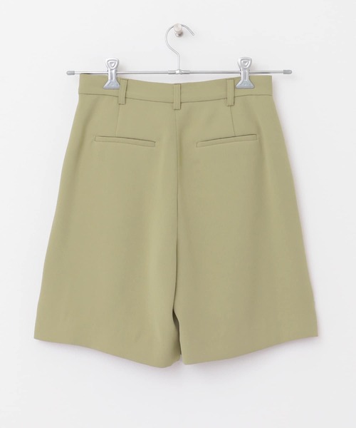 URBAN RESEARCH（アーバンリサーチ）の「タックハーフパンツ（その他パンツ・レディース・ブラック/ベージュ・38/36）」の21枚目の写真