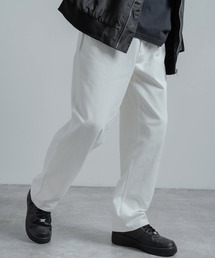 ワイドシルエットテーパードデニムパンツ