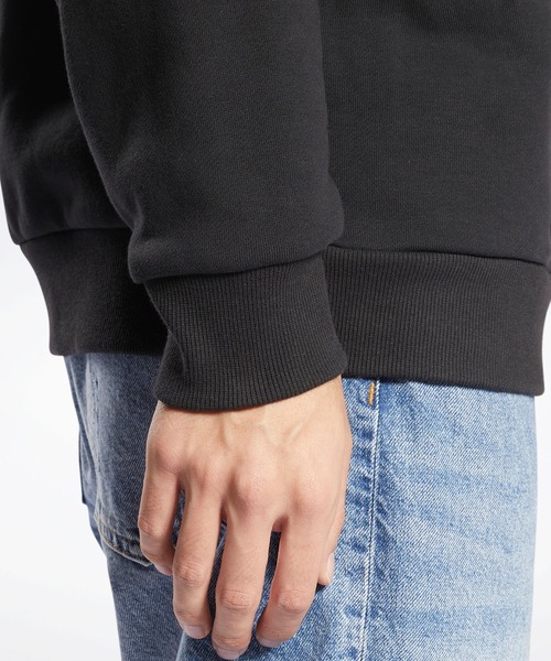 Reebok(リーボック)の「クラシックス ブランドプラウド クルー スウェットシャツ / Classics Brand-Proud Crew Sweatshirt /(スウェット・メンズ・アーミー/ネイビー/ブラック・MEDIUM/SMALL/XXX-LARGE/XX-LARGE/LARGE/X-LARGE/X-SMALL)」の10枚目の写真