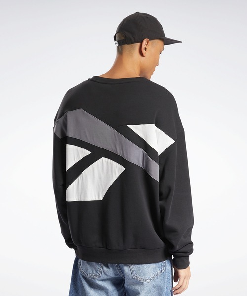 Reebok(リーボック)の「クラシックス ブランドプラウド クルー スウェットシャツ / Classics Brand-Proud Crew Sweatshirt /(スウェット・メンズ・アーミー/ネイビー/ブラック・MEDIUM/SMALL/XXX-LARGE/XX-LARGE/LARGE/X-LARGE/X-SMALL)」の20枚目の写真
