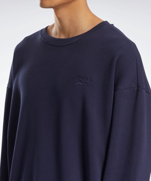 Reebok(リーボック)の「クラシックス ブランドプラウド クルー スウェットシャツ / Classics Brand-Proud Crew Sweatshirt /(スウェット・メンズ・アーミー/ネイビー/ブラック・MEDIUM/SMALL/XXX-LARGE/XX-LARGE/LARGE/X-LARGE/X-SMALL)」の21枚目の写真