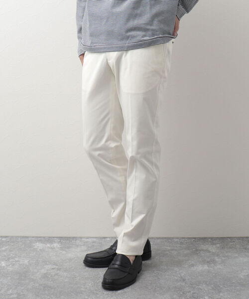 NOLLEY'S goodman(ノーリーズグッドマン)の「コットンツイル スリムフィットパンツ(※カジュアルからビジネスまで対応可能なトラウザーパンツ)(その他パンツ・メンズ・ホワイト/ブラック/ベージュ/ネイビー・SMALL/MEDIUM/LARGE/X-LARGE)」の5枚目の写真