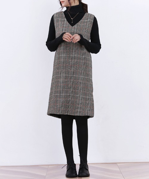 Doux Belle（ドゥーベル）の「チェックジャンパースカート ミディアム丈（ジャンパースカート・レディース・グレー/グレー系その他/ブルー・MEDIUM/X-LARGE/LARGE）」の5枚目の写真