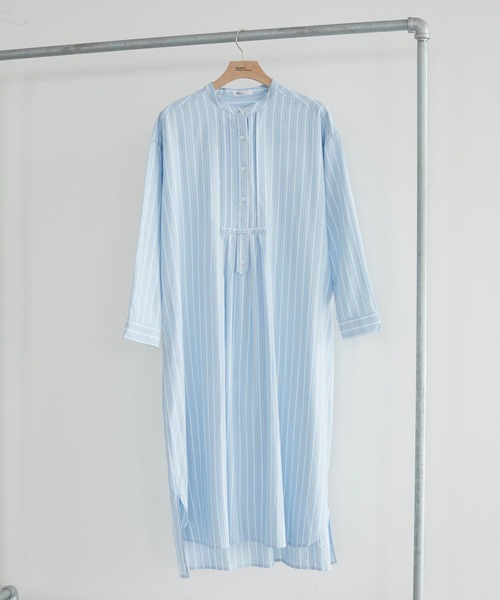 CRAFT STANDARD BOUTIQUE（クラフトスタンダードブティック）の「タックバンドカラーシャツワンピース　＊◆（シャツワンピース・レディース・ストライプ/ベージュ系その他2/ブルー系その他6・FREE）」の21枚目の写真