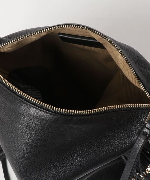 ALLSAINTS（オールセインツ）の「EVALINE FRINGE CROSSBODY LEATHER BAG | EVALINE フリンジ クロスボディ レザー バッグ（ショルダーバッグ・レディース・ブラック・ONE SIZE）」の9枚目の写真