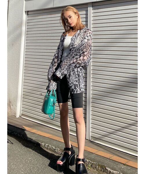 EMODA（エモダ）の「エアリールーズシャツ（シャツ/ブラウス・レディース・ホワイト/ブラック/ライム/その他・FREE）」の20枚目の写真