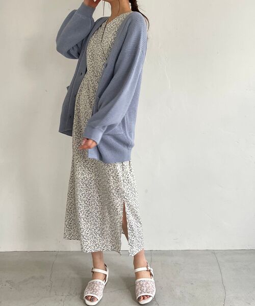 MAJESTIC LEGON（マジェスティックレゴン）の「オトナパターンIラインワンピース（ワンピース・レディース・ブラック系その他/イエロー系その他/ホワイト系その他2/ブルー系その他2・SMALL/MEDIUM）」の5枚目の写真