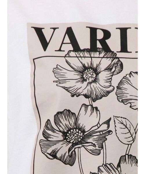 EMODA（エモダ）の「ヴィンテージプリントTシャツ（Tシャツ/カットソー・レディース・ホワイト/ブラック/ブルー・FREE）」の12枚目の写真