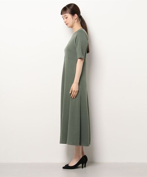 coca(coca)(コカ)の「女っぽラインスウェットワンピース(ワンピース・レディース・カーキ/ブラック・L/M)」の13枚目の写真