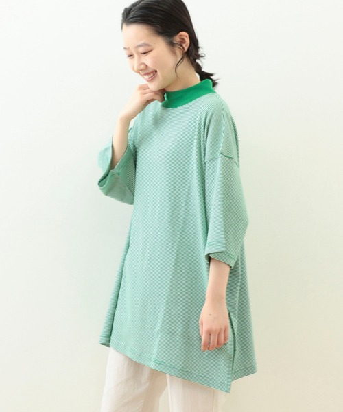 BEAMS BOY(ビームスボーイ)の「BEAMS BOY / リブ ビッグ モックネック ショートスリーブ Tシャツ(Tシャツ/カットソー・レディース・オフホワイト/ブラック/グリーン・FREE)」の3枚目の写真