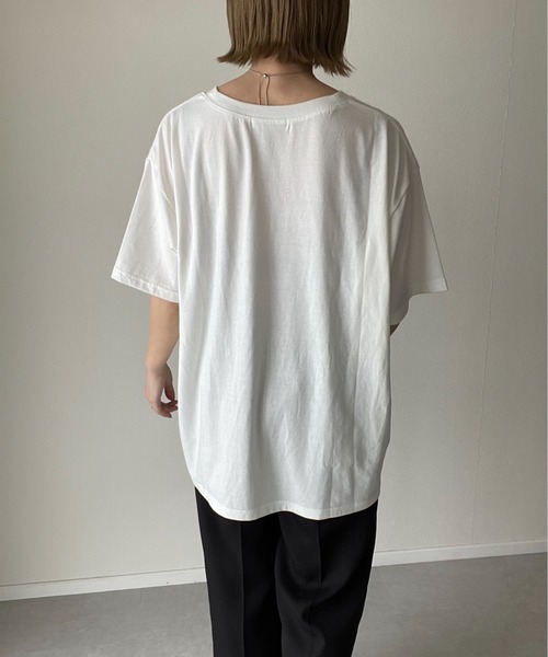 y/m by misato（イムバイミサト）の「Cherir T/SH（Tシャツ/カットソー・レディース・ホワイト/グレー/アイボリー・FREE）」の9枚目の写真