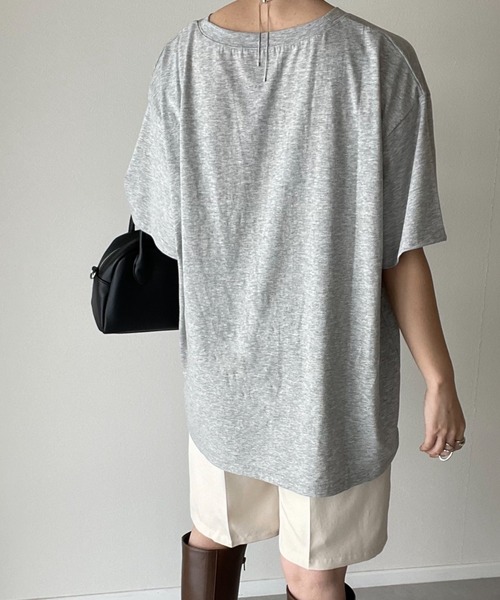 y/m by misato（イムバイミサト）の「Cherir T/SH（Tシャツ/カットソー・レディース・ホワイト/グレー/アイボリー・FREE）」の18枚目の写真