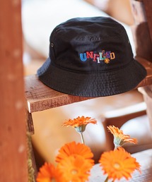 UN-FILLED（アンフィルド）の「mko10462- College logo stitched Bucket Hat ハット（ハット）」