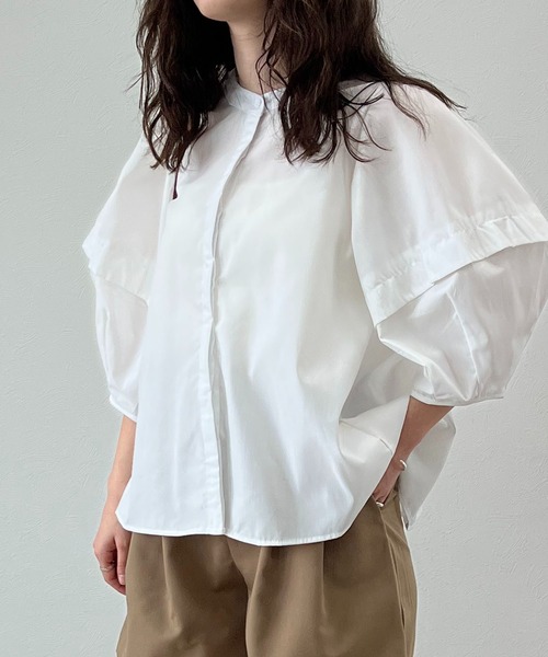 toucher du brise(トゥシェドブリーズ)の「甘め ボリュームスリーブ ブラウス(シャツ/ブラウス・レディース・ブラック/パープル/オフホワイト/サックスブルー・M)」の7枚目の写真