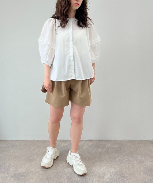 toucher du brise(トゥシェドブリーズ)の「甘め ボリュームスリーブ ブラウス(シャツ/ブラウス・レディース・ブラック/パープル/オフホワイト/サックスブルー・M)」の10枚目の写真