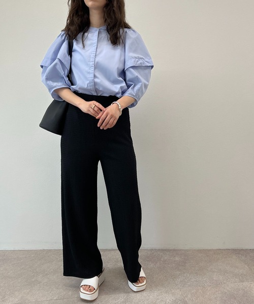 toucher du brise(トゥシェドブリーズ)の「甘め ボリュームスリーブ ブラウス(シャツ/ブラウス・レディース・ブラック/パープル/オフホワイト/サックスブルー・M)」の19枚目の写真