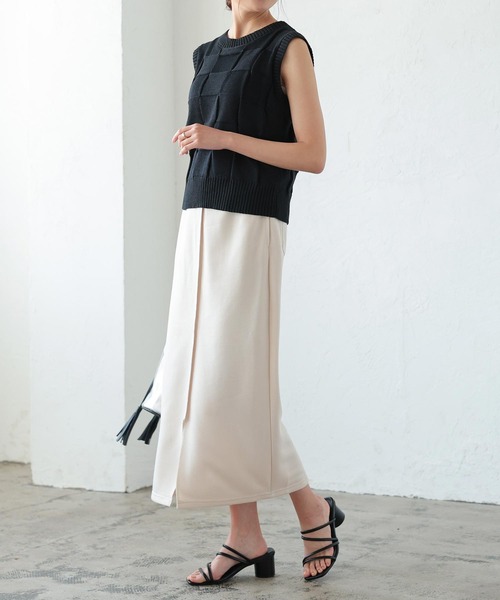 KOBE LETTUCE（コウベレタス）の「センタースリットスウェットタイトスカート（スカート・レディース・ブラック系1/ホワイト系1/グレー/イエロー系1/ホワイト系/イエロー/グレー系1/ブラック・2/1）」の16枚目の写真