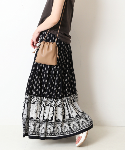 新品✨ SLOBE IENA インドパネルプリントトリミング スカート SLOBE IENA（スローブイエナ）の「インドパネルプリント