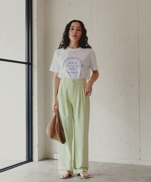 Kari & lili(カウリアンドリィリィ)の「collor tuck pants(その他パンツ・レディース・ライトブルー/ライトグリーン/ライトピンク・MEDIUM/LARGE)」の7枚目の写真