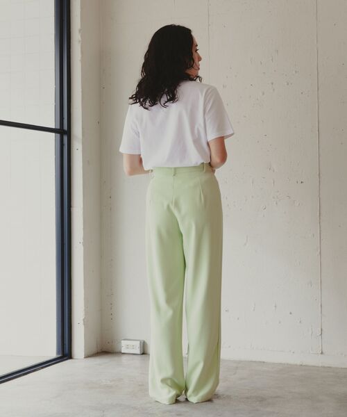 Kari & lili(カウリアンドリィリィ)の「collor tuck pants(その他パンツ・レディース・ライトブルー/ライトグリーン/ライトピンク・MEDIUM/LARGE)」の9枚目の写真
