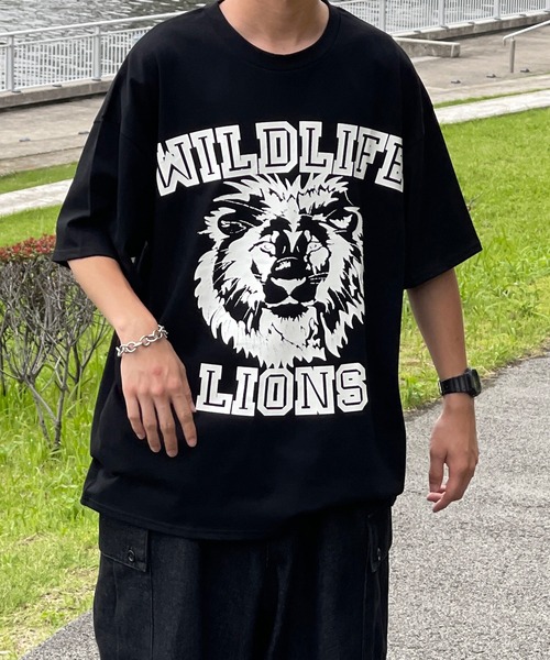 kutir(クティール)の「カレッジロゴライオンTシャツ(Tシャツ/カットソー・メンズ・ブラック/オフホワイト/グリーン・MEDIUM/LARGE)」の3枚目の写真